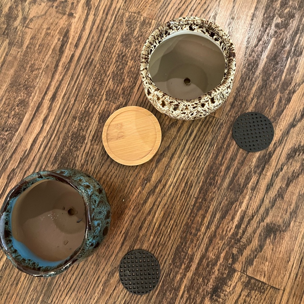 Pretty Planters - Picture 3 of 4